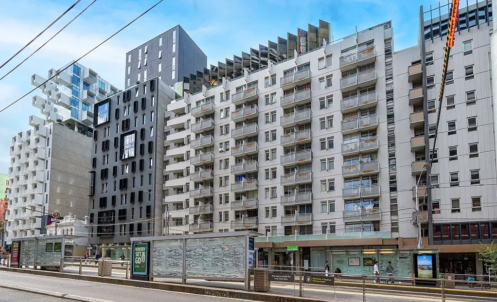 An Ideal City Retreat with Lifestyle - FURNISHED