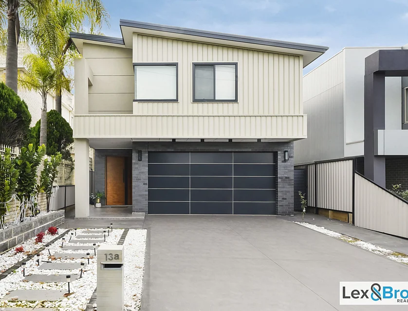 13A & 13C Charles St, Smithfield, Parramatta (Northwest suburbs), 6 Bedrooms, 3 Bathrooms, House