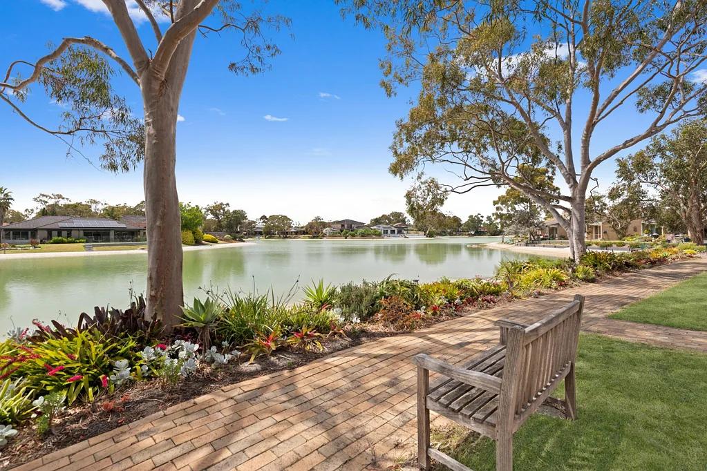 Patterson Lakes 3બેડરૂમ Amazing Lakeside Retirement Lifestyle