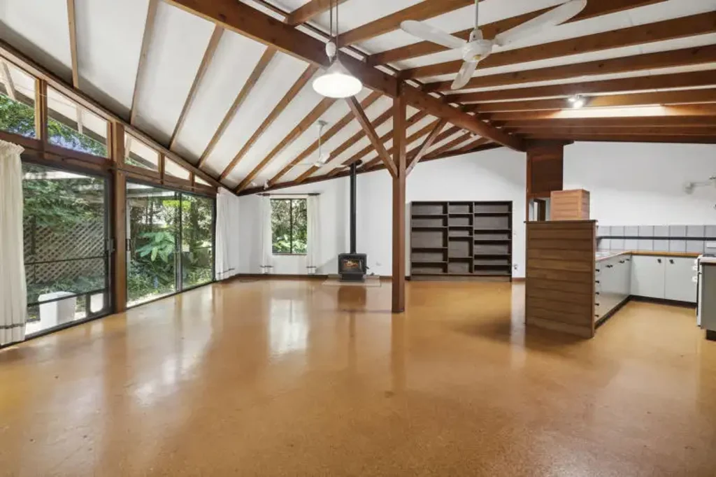 Bellingen 3 Bedroom Backing Onto Reserve - 1,047m2