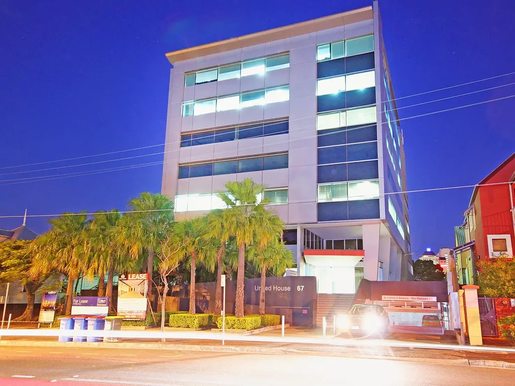 Great 2 Bedroom Apartment - Unfurnished- RENT INC $650 IN FEB 26