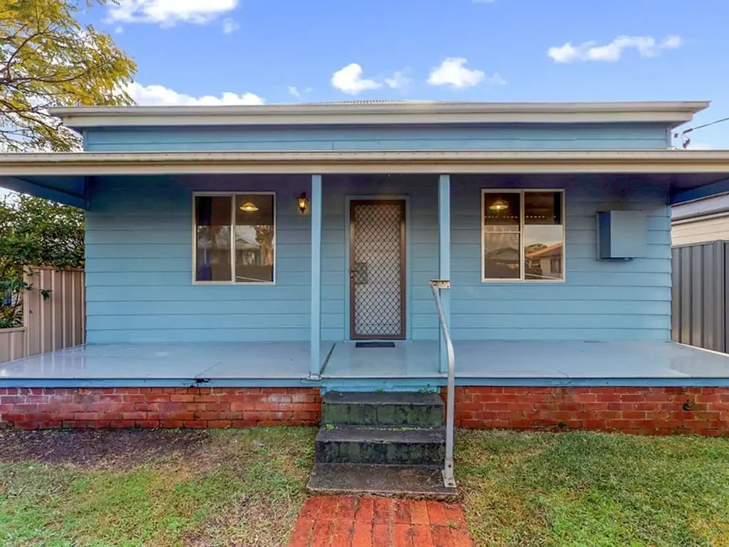 Charming 3-Bedroom Home - Your Next Chapter Awaits!
