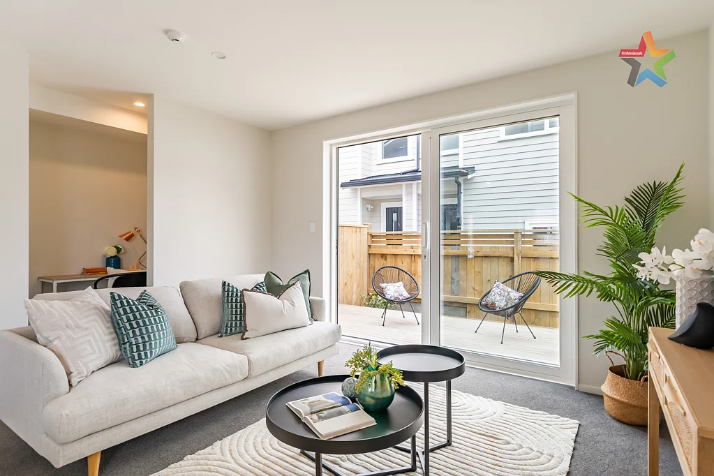 Petone 3Phòng ngủ NEW PETONE 3 BEDROOMS FROM 650K