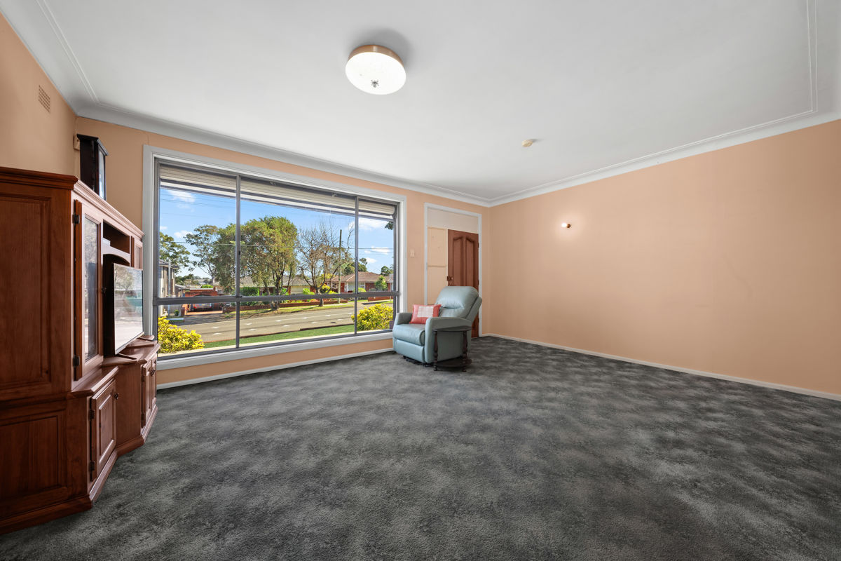 54A FAIRFIELD RD, GUILDFORD WEST NSW 2161, 0部屋, 0バスルーム, House