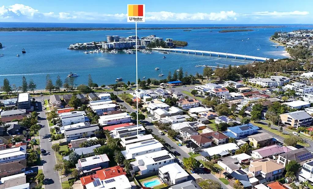 Paradise Point 4બેડરૂમ Spacious Family Home in Paradise Point – Coastal Living Just Moments from the Water