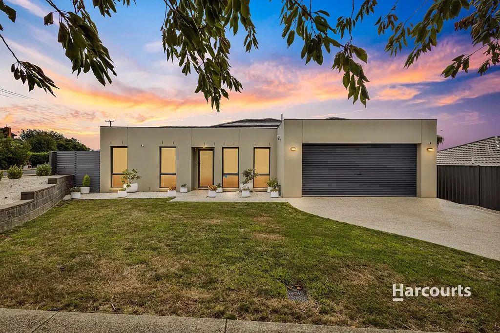Shorewell Park 3 Bedroom Spacious Modern Home with Flexibility