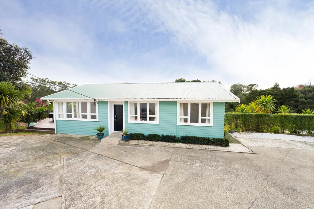 Onerahi 4 Bedroom Country Feel, First-Home Appeal
