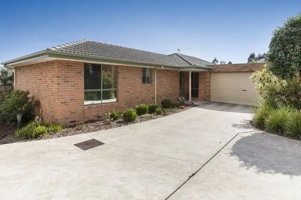 Comfy & Cozy Unit in Peaceful Berwick Pocket!