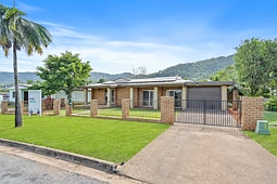 7 Holly Street, Mooroobool