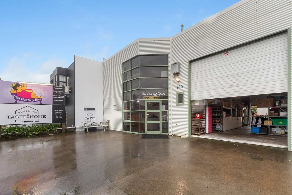 New Plymouth Central Only $45,000 for shop and commercial kitchen !!