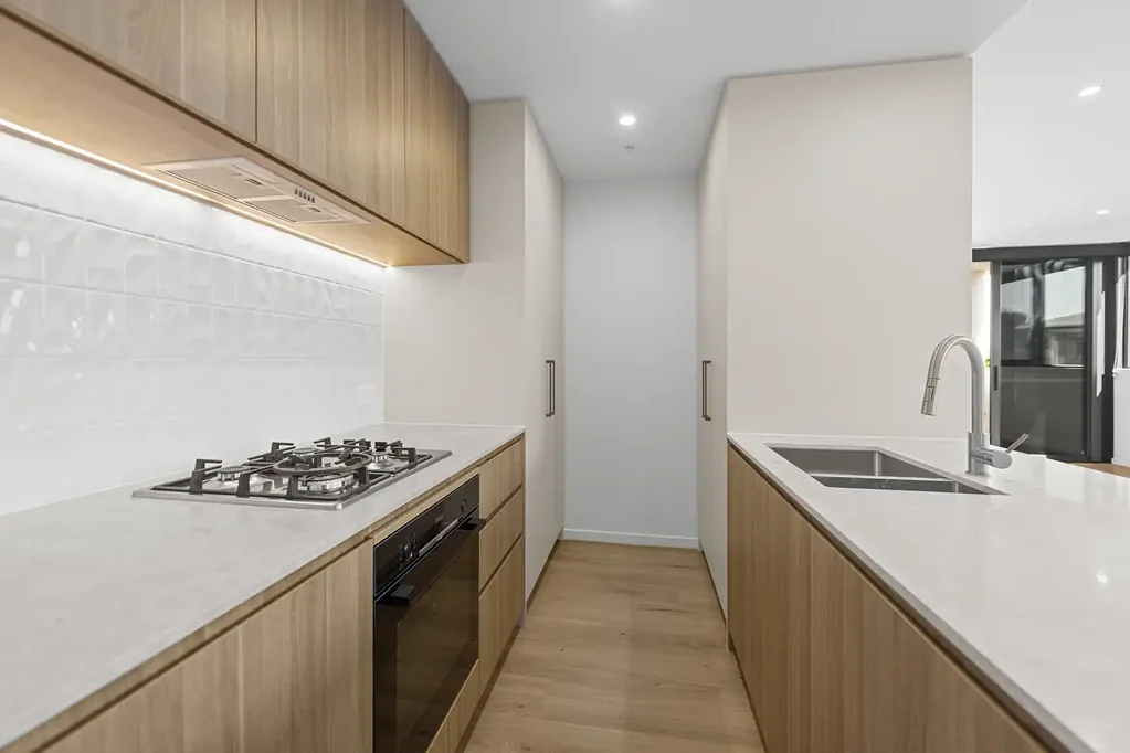 Luxury Riverside Lifestyle in East Brisbane