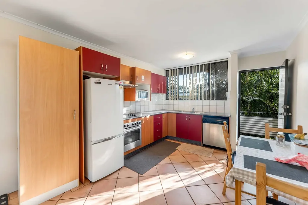 Nundah 2Zimmer Spacious, Solid & Superbly Located – Affordable Nundah Living