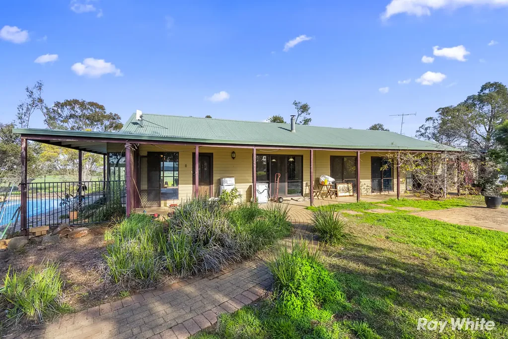 Peaceful Country Living Just 20 Minutes from Wagga Wagga