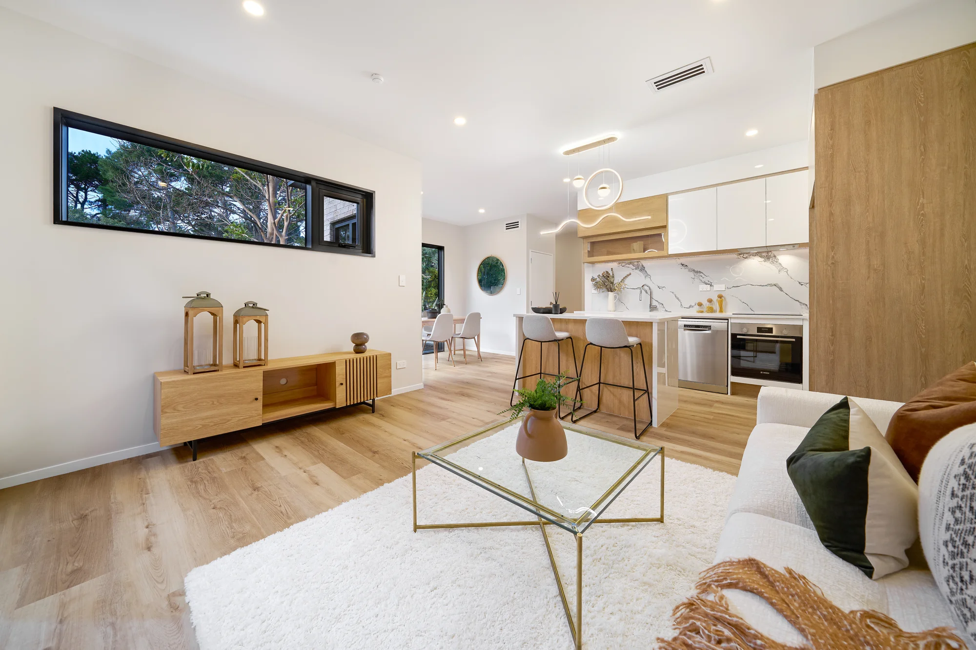 Sunnynook 4房 RANGI & DOUBLE WESTLAKE 学区优质住宅！ RANGI & DOUBLE WESTLAKE ZONED PREMIUM BUILD!