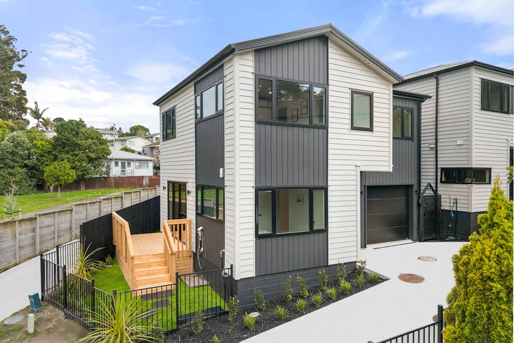 Bayview 4房 全新独立住宅多地块发售！内进式车库+宽敞户外生活空间，短步至保护区/网球俱乐部！ Welcome to Your Perfect Family Home