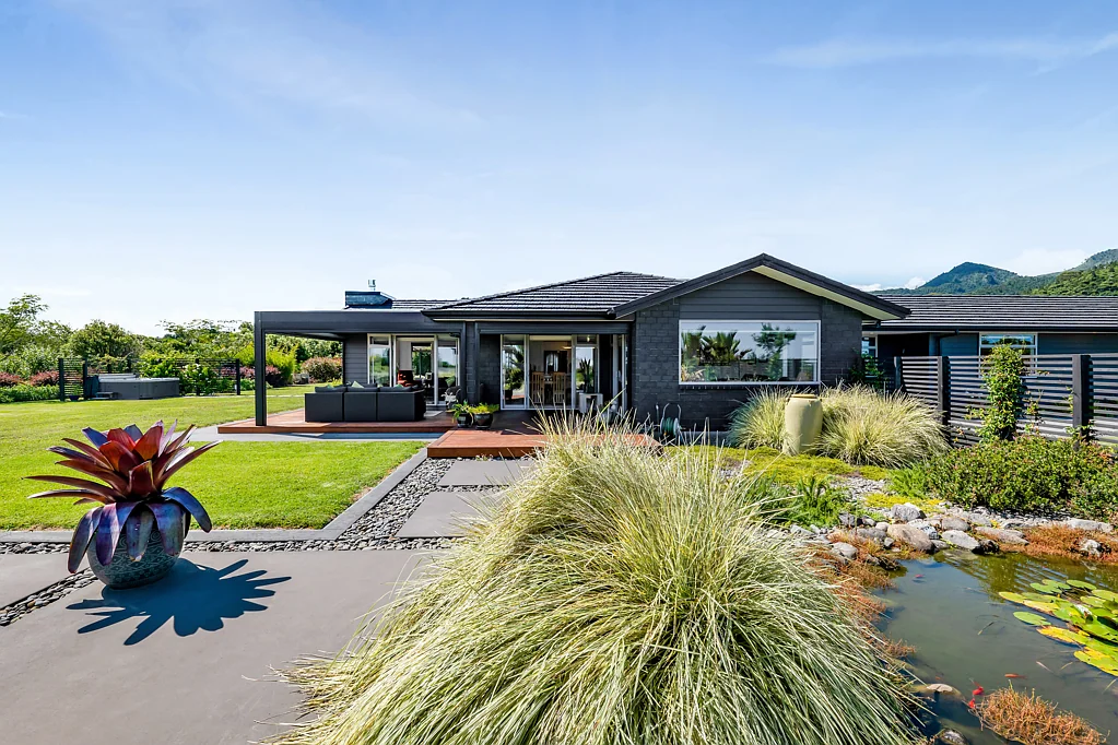 12 Pahakahaka Drive, Oakura, New Plymouth, Taranaki