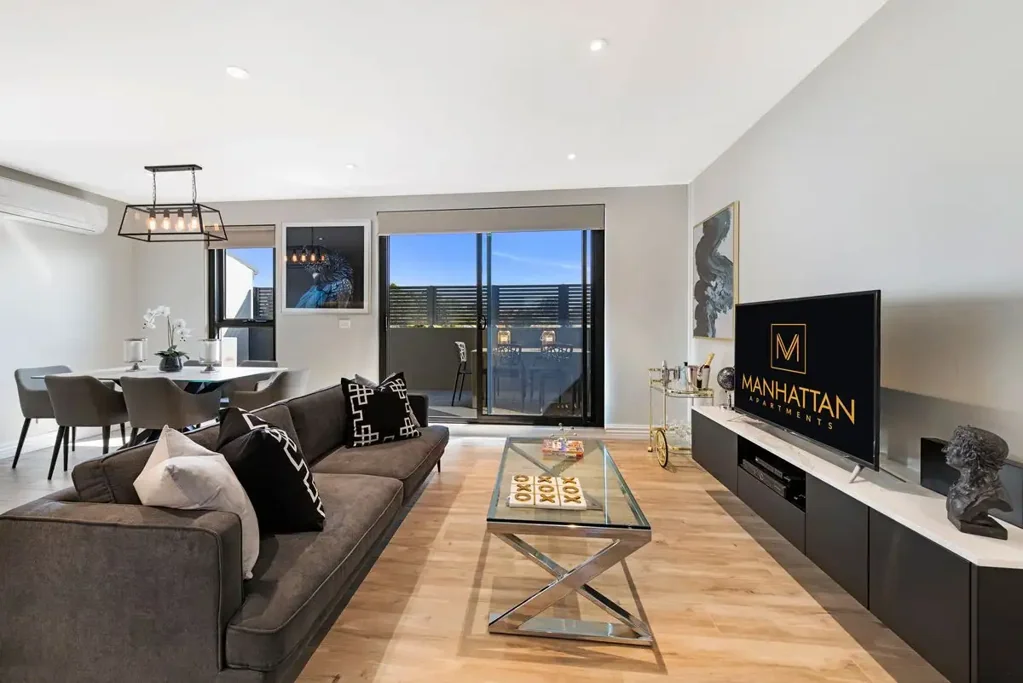 &apos;Manhattan Apts - Furnished inc all utilities, Wi-Fi. Stay 1 mth+