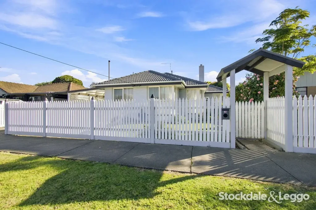Traralgon 3chambre FRESH AND READY FOR THE FIRST HOME BUYER OR KEEN INVESTOR