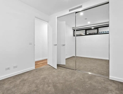 109/4 Anzac Park, Campbell, ACT 2612, 1 Kuwarto, 1 Banyo, Apartment