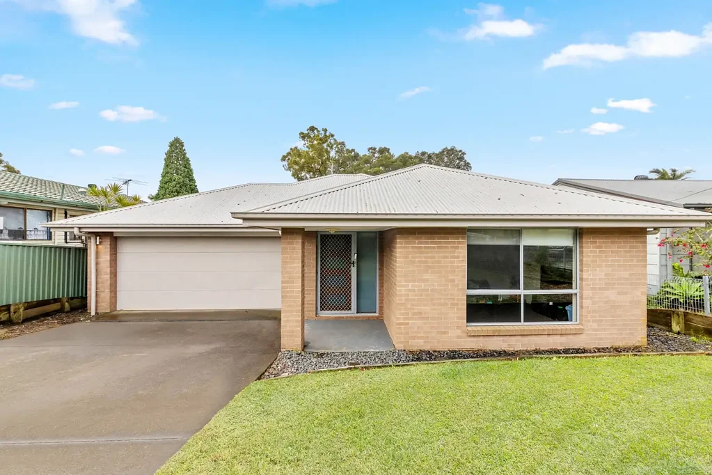 30 Anembo Avenue, Summerland Point, NSW 2259
