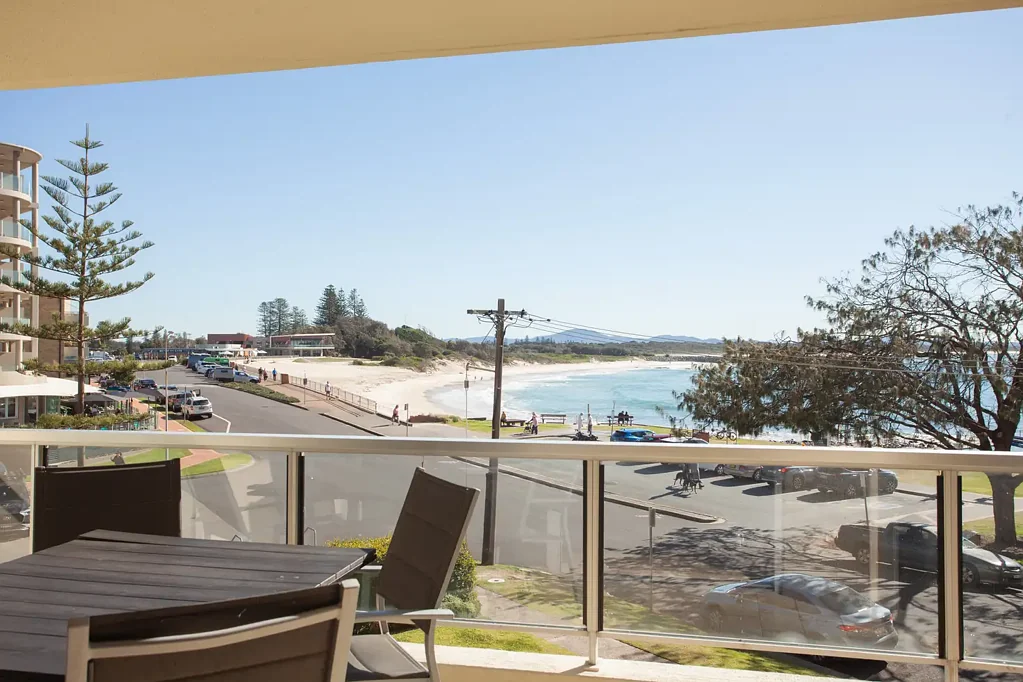 Forster 2ห้องนอน Ultimate Beachfront Apartment on Forster Main Beach