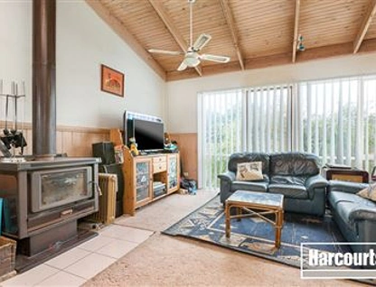 11 Sudholz Street, Bittern, VIC 3918, 3 slaapkamers, 2 badkamers, House