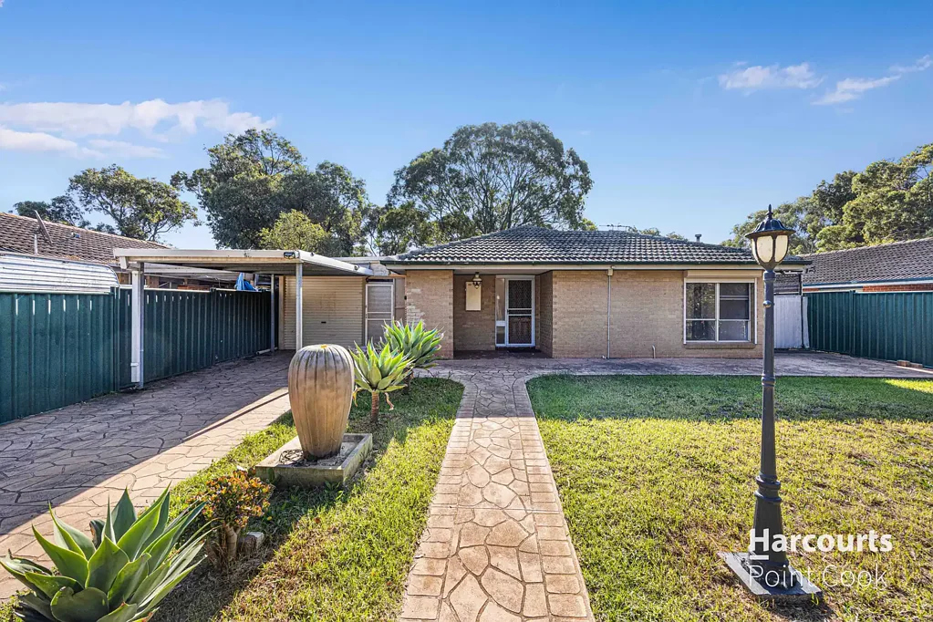 Charming Family Living in Werribee