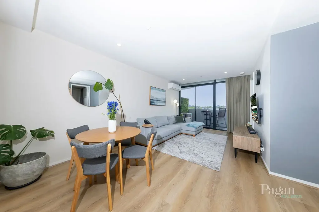 718/38 Mt Alexander Road, Travancore, VIC 3032
