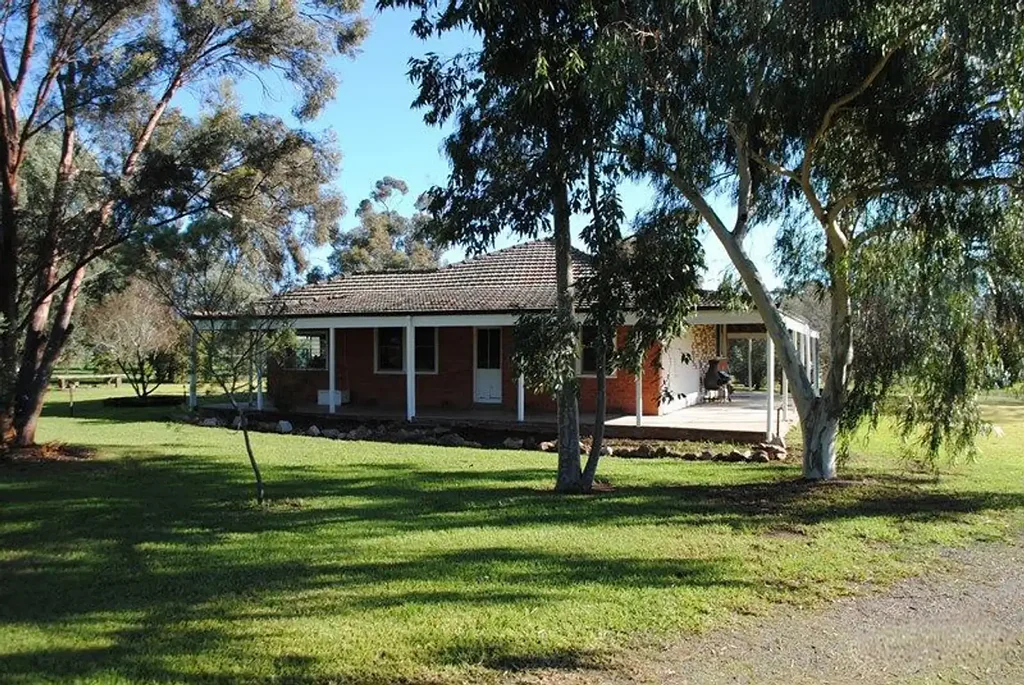 Yabba North LIFESTYLE PROPERTY WITH CHARACTER