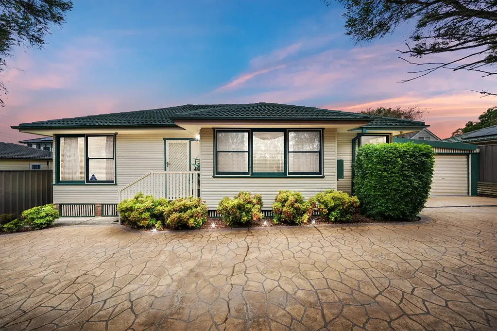 29B Hobart Street, Oxley Park, NSW 2760