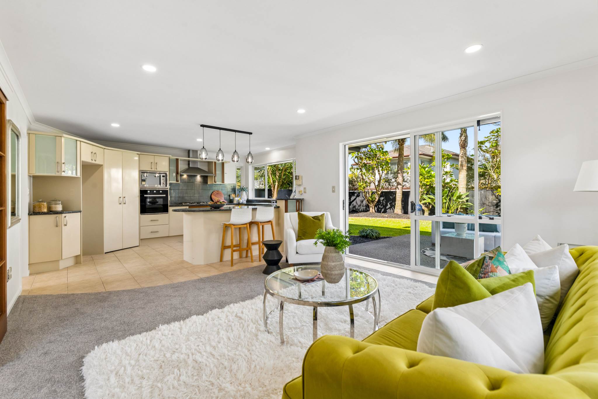 11 Earlshall Drive, Flat Bush, photo 5