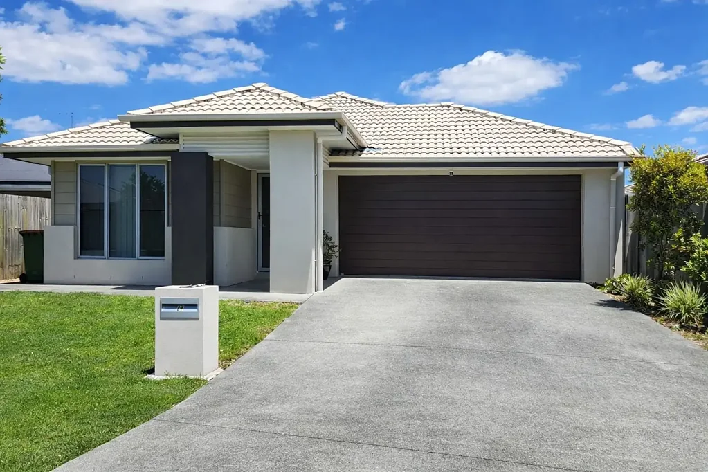 Family Living in Burpengary East
