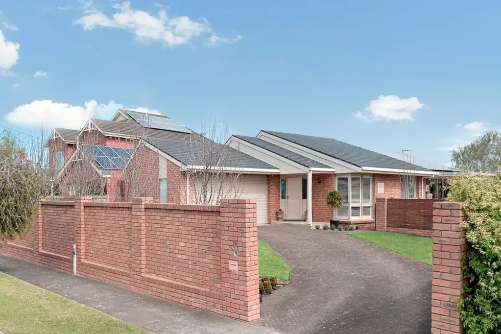 Warrnambool 4房  Private, Secure & Perfectly Positioned