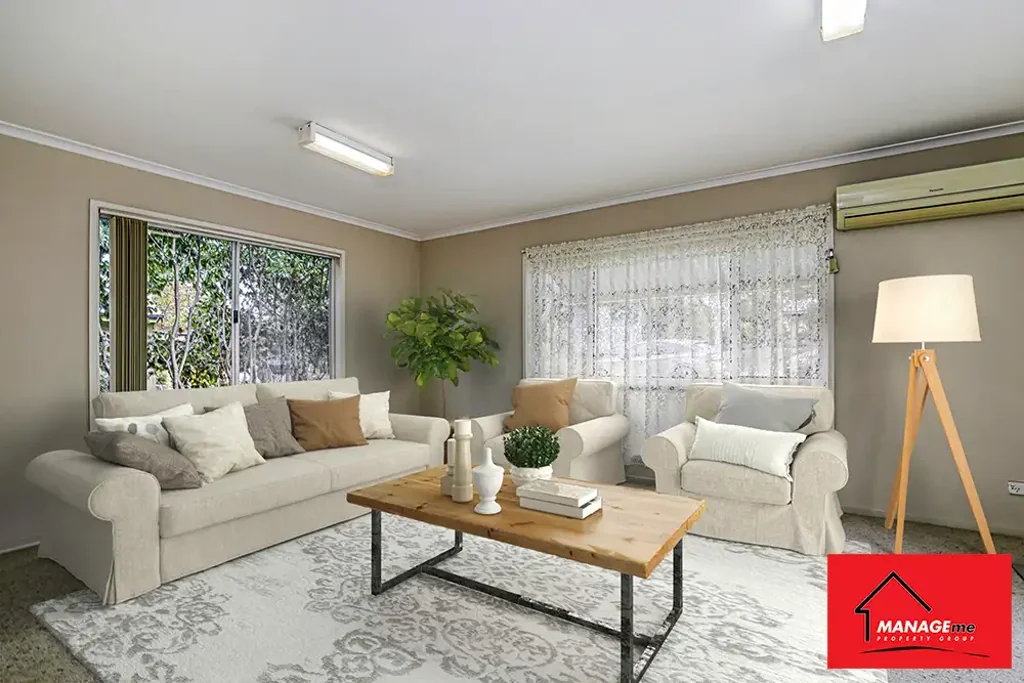 14 LEAKE STREET, Bowning, NSW 2582