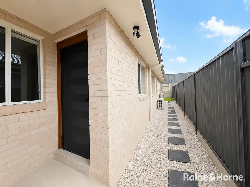 Modern Granny Flat with Private Access