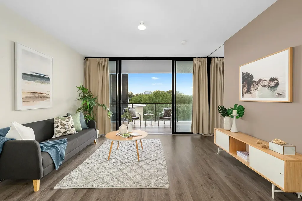 Spacious 2 Bedroom Apartment Located within Putney Hill