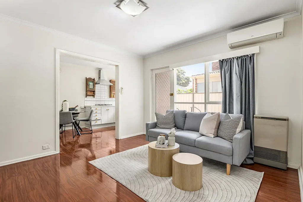 1/16 Truganini Road, Carnegie, VIC 3163