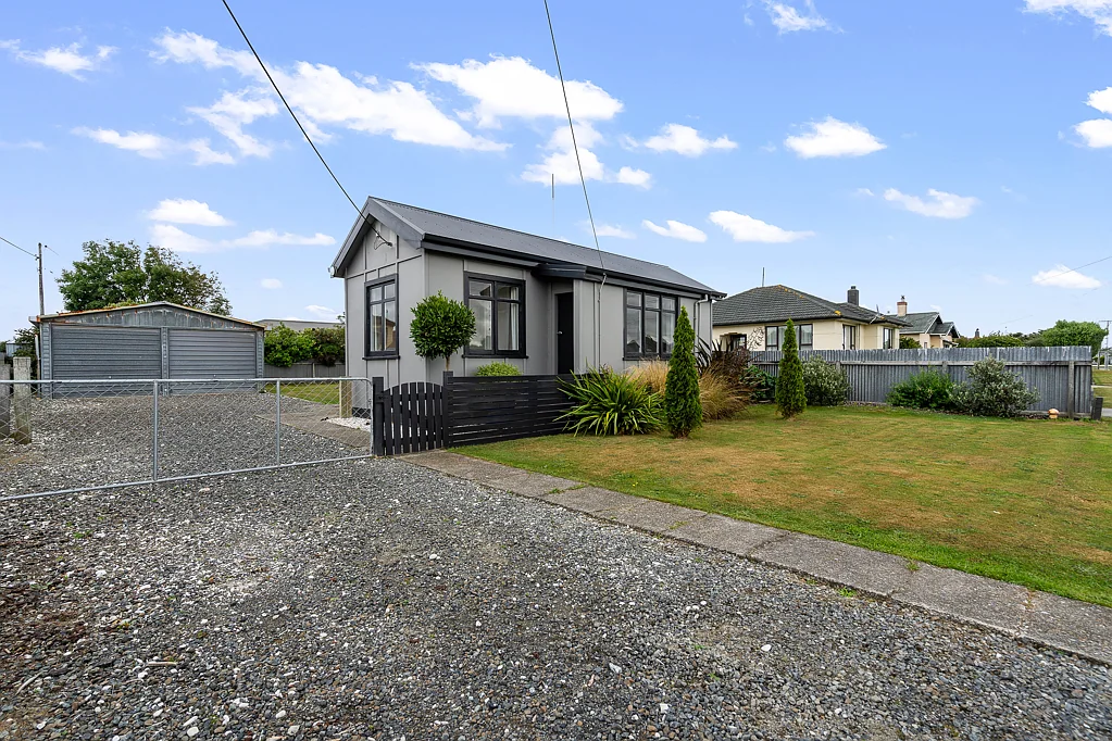 33 Price Street, Grasmere, Southland Region