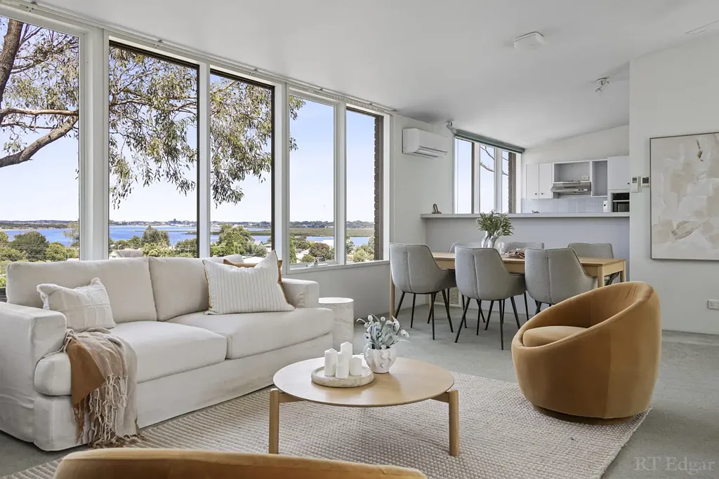 Ocean Grove 4房  Iconic Views with Endless Potential