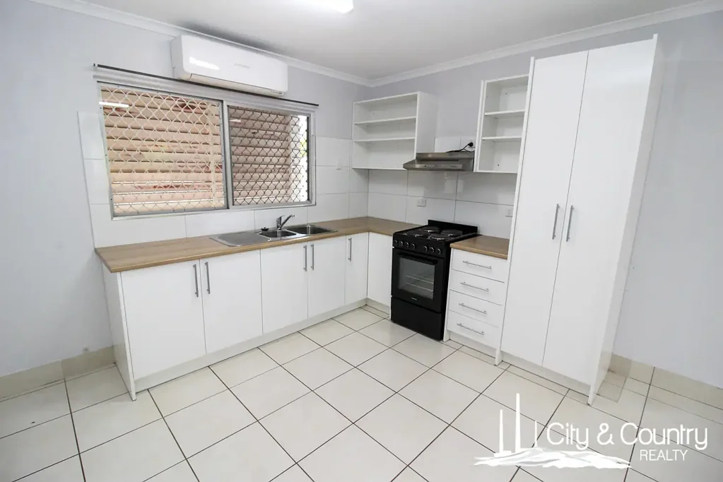 Mount Isa 4ਬੈੱਡਰੂਮ Investment Opportunity – Four Units on One Title