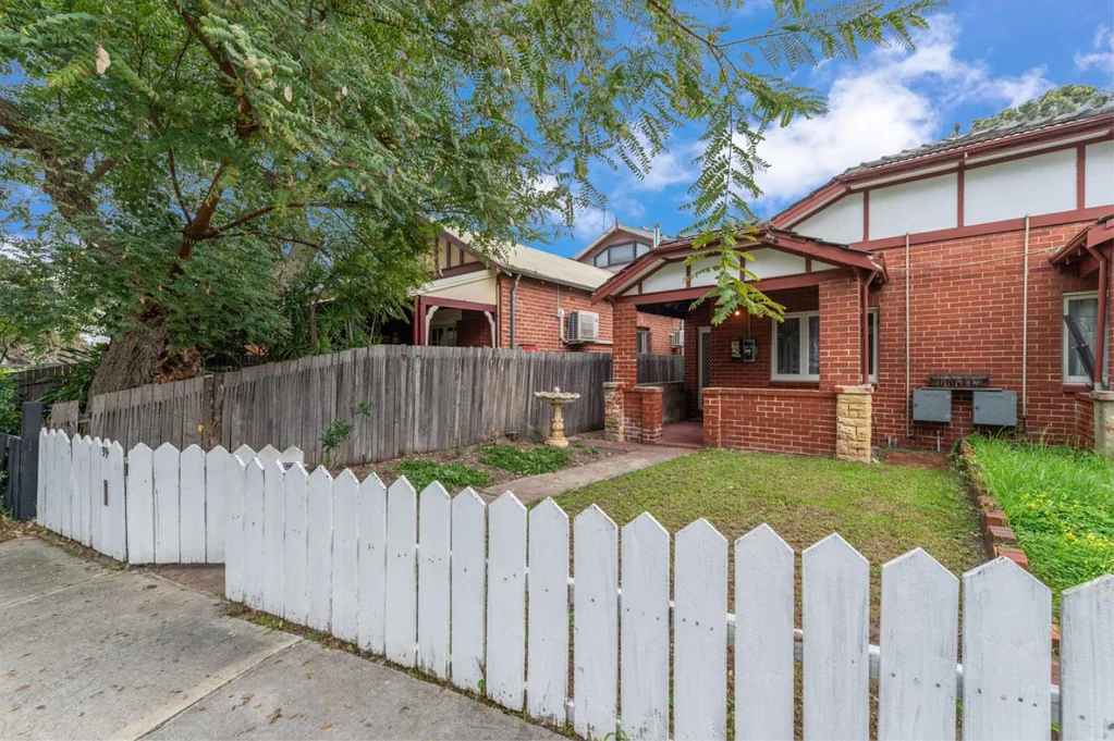 99 West Parade, Perth, WA 6000