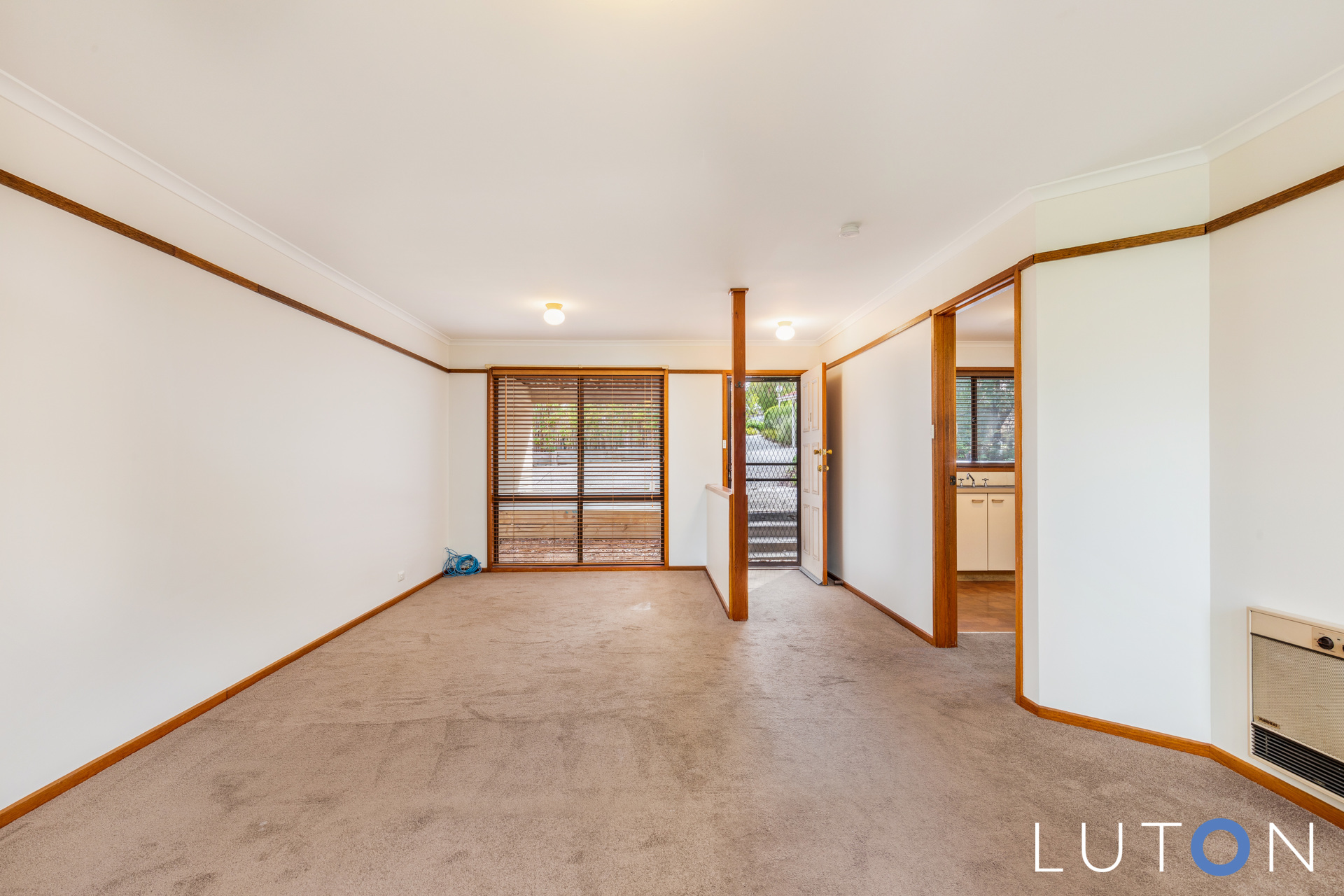 CAMBRIDGE GARDENS UNIT 11 46 CATCHPOLE ST, MACQUARIE ACT 2614, 0部屋, 0バスルーム, Townhouse