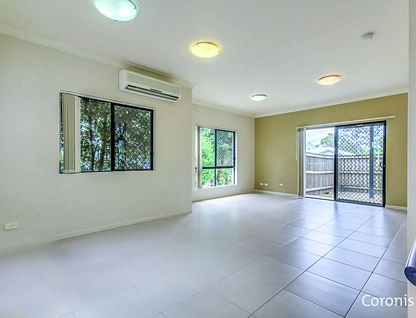 2/535 Vulture Street, East Brisbane, Brisbane - Eastern Region, 3 Schlafzimmer, 2 Badezimmer, Townhouse