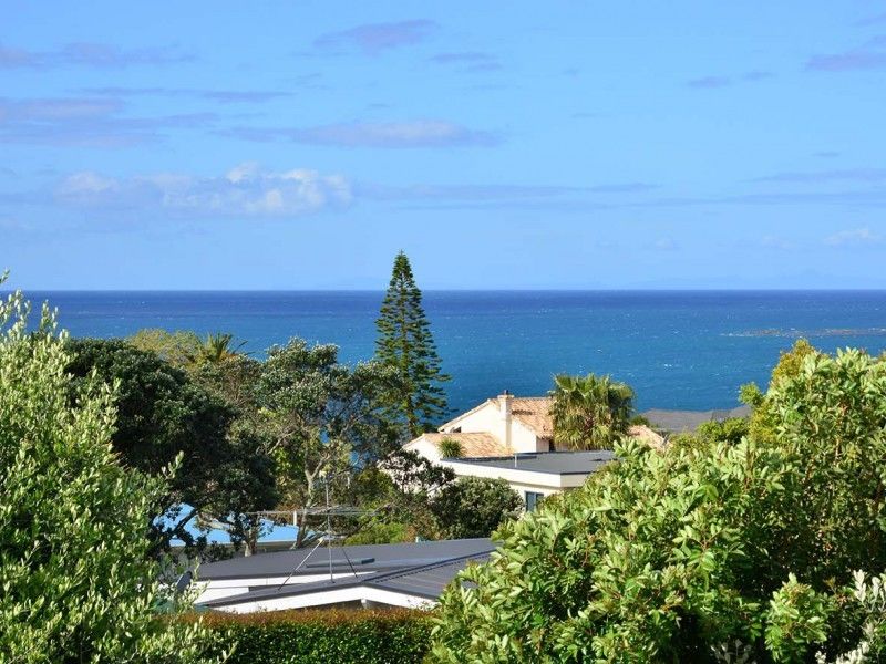 1378 Whangaparaoa Road, Army Bay, Auckland - Rodney, 4 chambres, 2 salles de bain