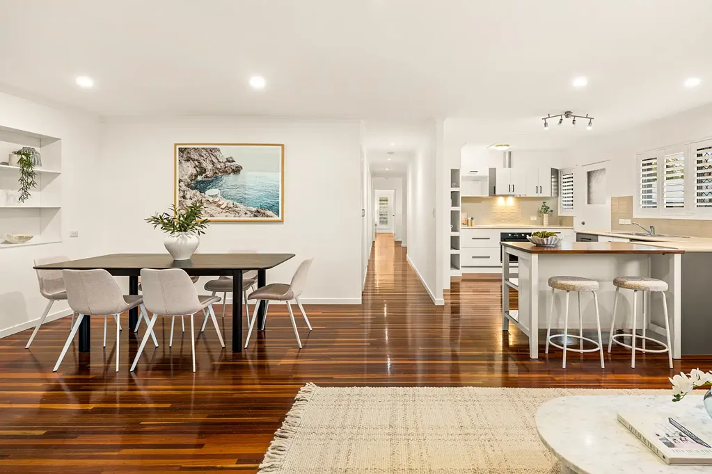 The Gap 5Habitaciones Large home with private, semi self contained living at the rear