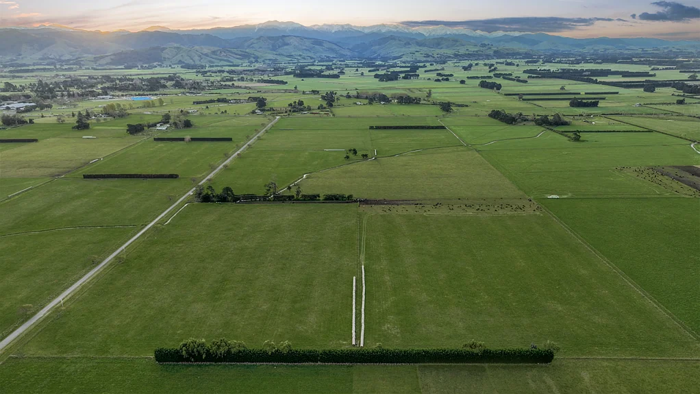Carterton Productive unit - available for spring