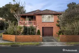 107 Beach Street, Frankston