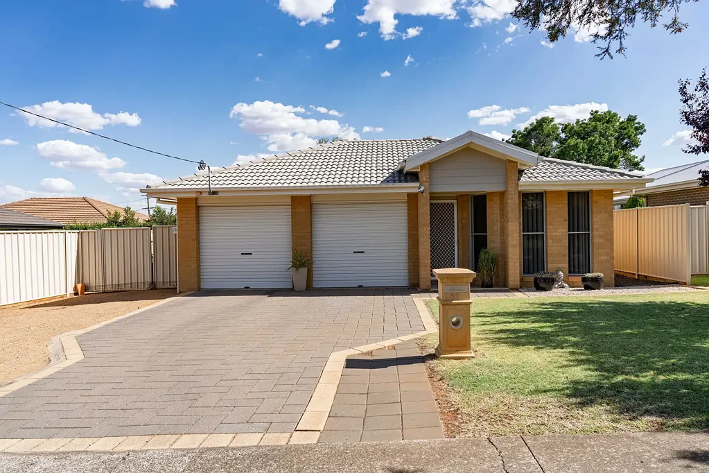 52 Catherine Drive, Dubbo, NSW 2830