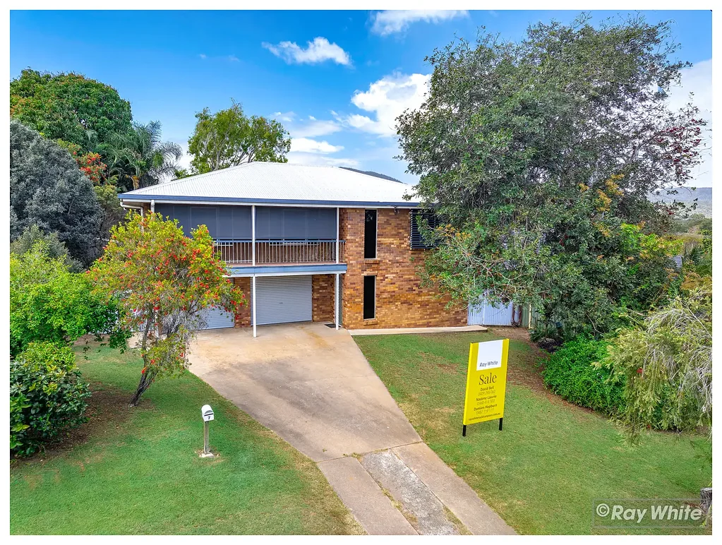 Double Storey Brick In Norman Gardens