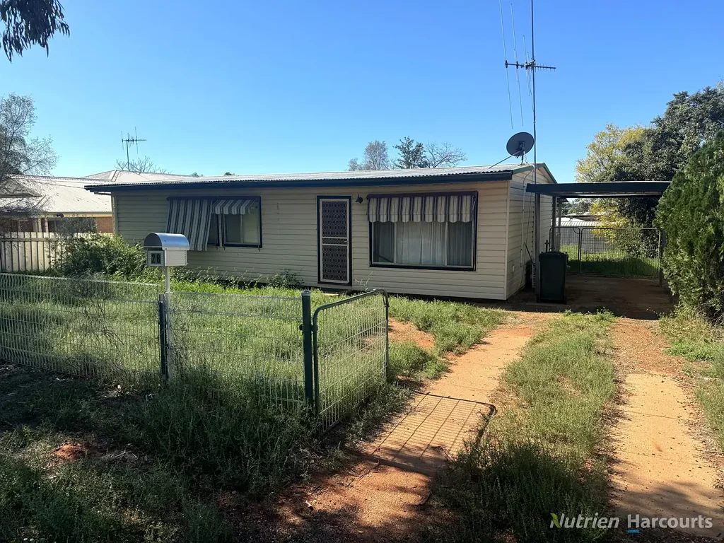 28 Elizabeth Crescent, Cobar, NSW 2835